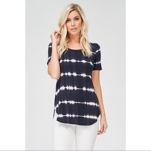 Black/White Dip Dye Top - Picture 2 of 3